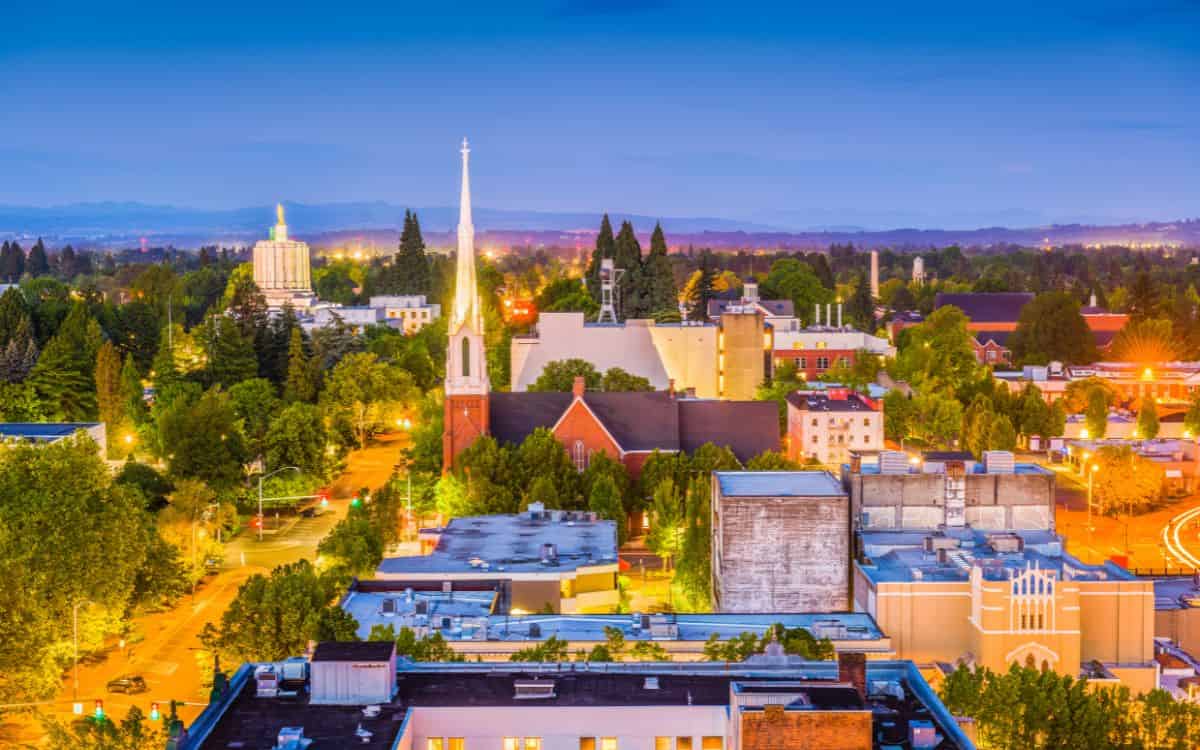 suburbs of salem oregon